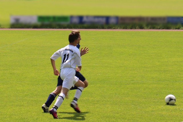 也能通过努 也能通过努