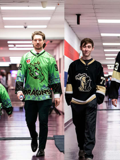 首发前锋 首发前锋